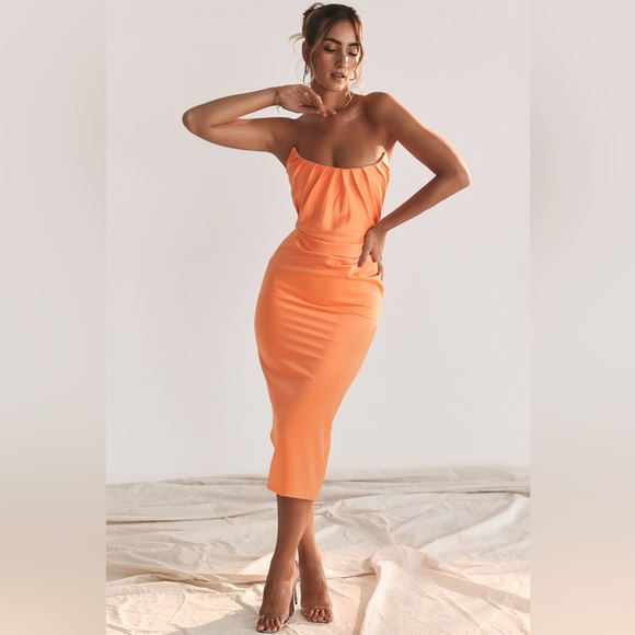 House of CB Dresses & Skirts - HOUSE OF CB ALORA TANGERINE STRAPLESS CORSET MIDI DRESS, Size Small,$255